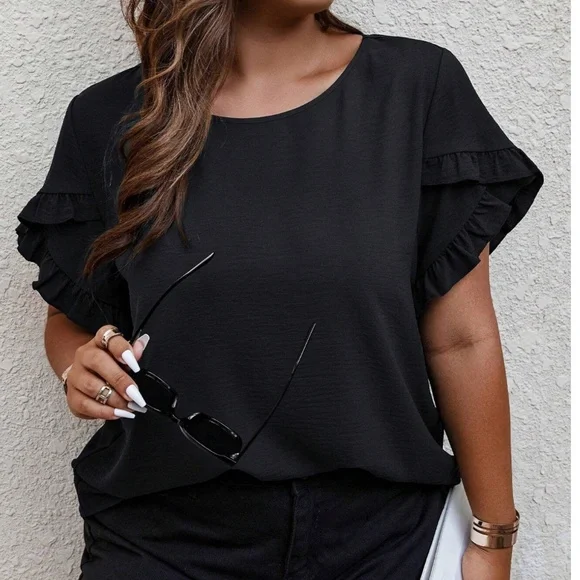 Plus Print Petal Ruffle Short Sleeve Blouse - Picture 2 of 4